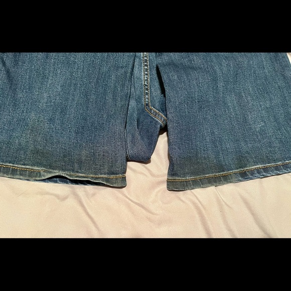 Jeans - Picture 3 of 3